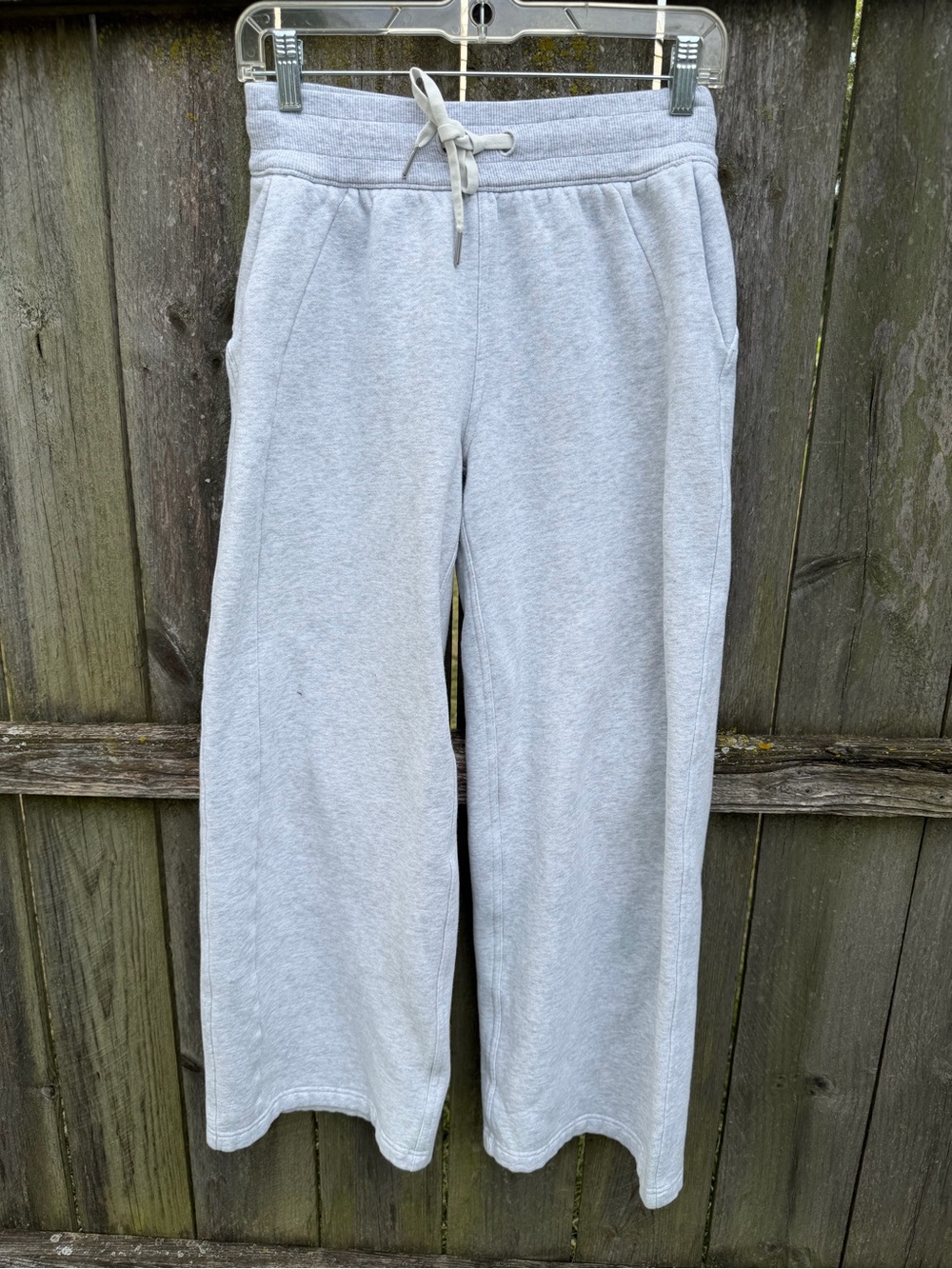 Lululemon Scuba Mid-Rise Wide-Leg Pant Size XS